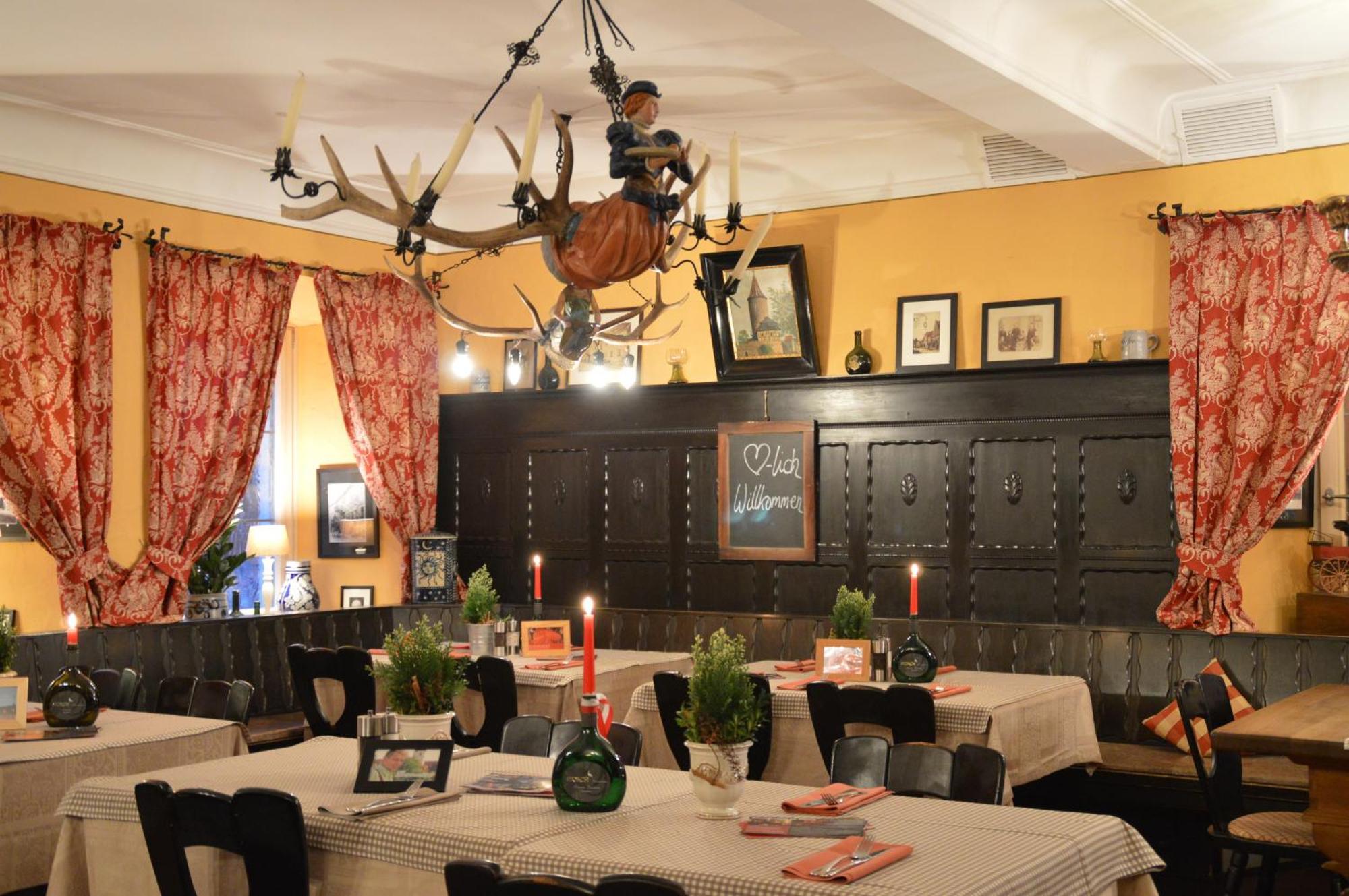 Gasthof Zum Storch พริคเซนชตัดท์ ภายนอก รูปภาพ