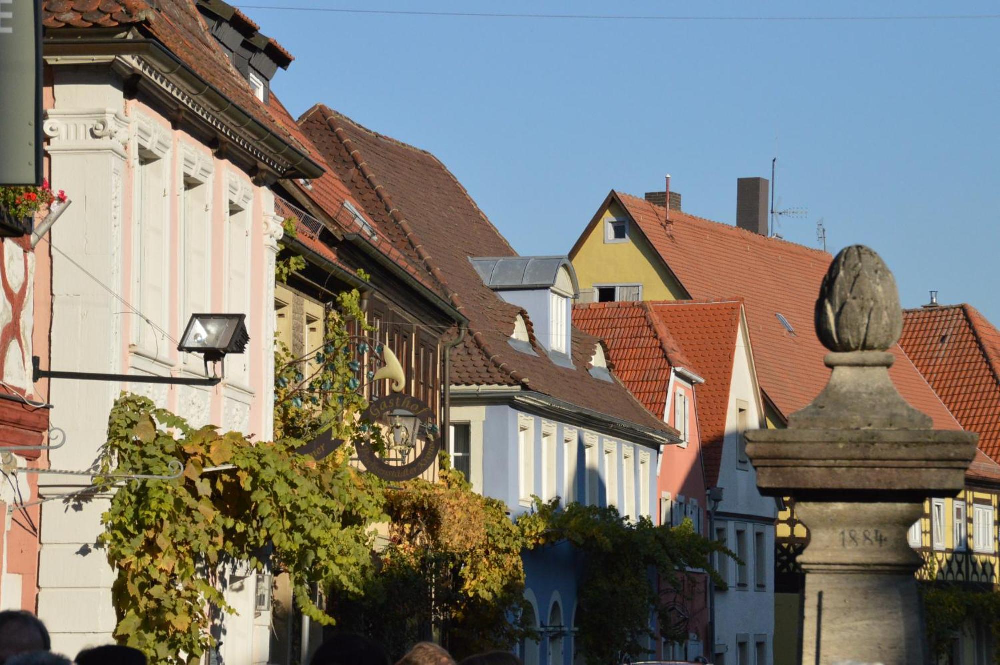 Gasthof Zum Storch พริคเซนชตัดท์ ภายนอก รูปภาพ